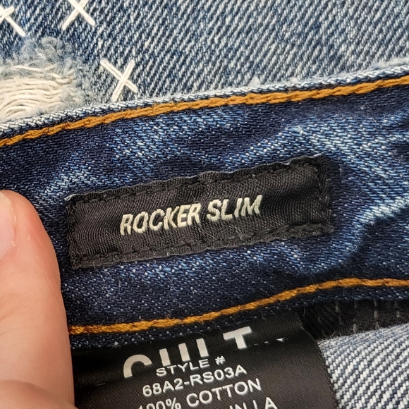 Cult of Individuality Distressed Jeans - Picture 3 of 5